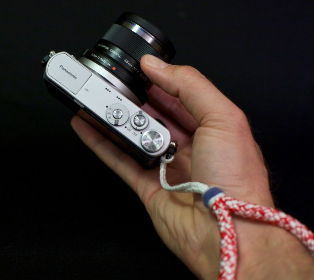 olympus 45mm f/1.8 lens on panasonic lumix gm1